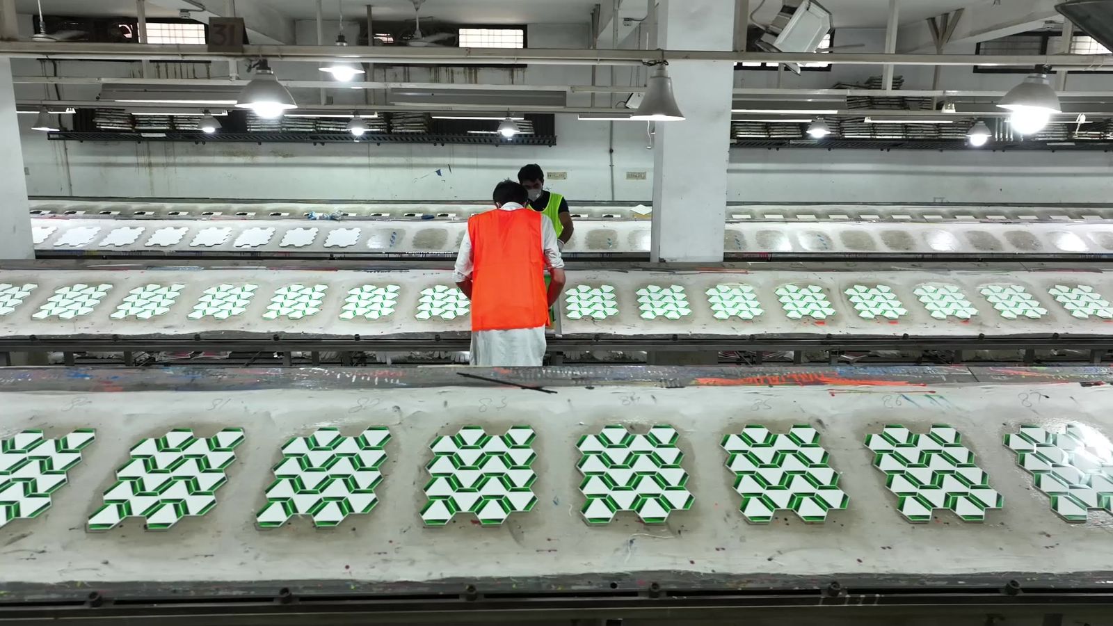 Long panel printing table